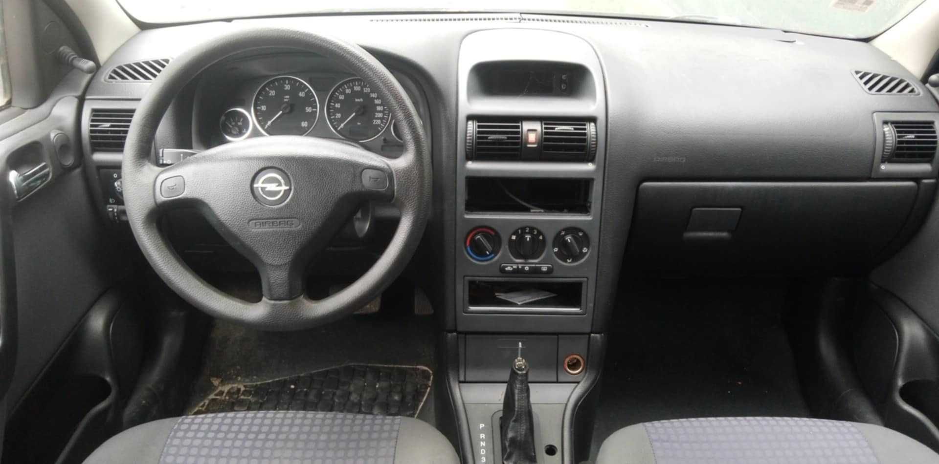 Opel Astra G 2.0 DTI   - НА ЧАСТИ