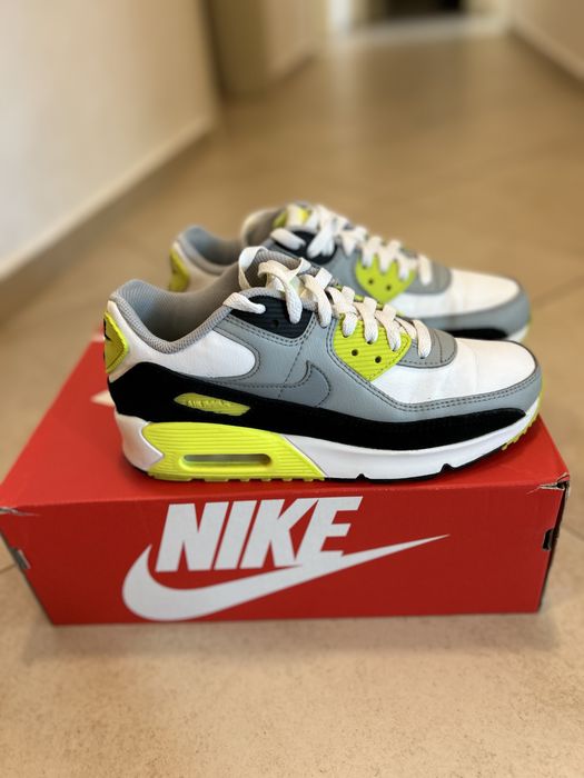 Nike Air Max 90
