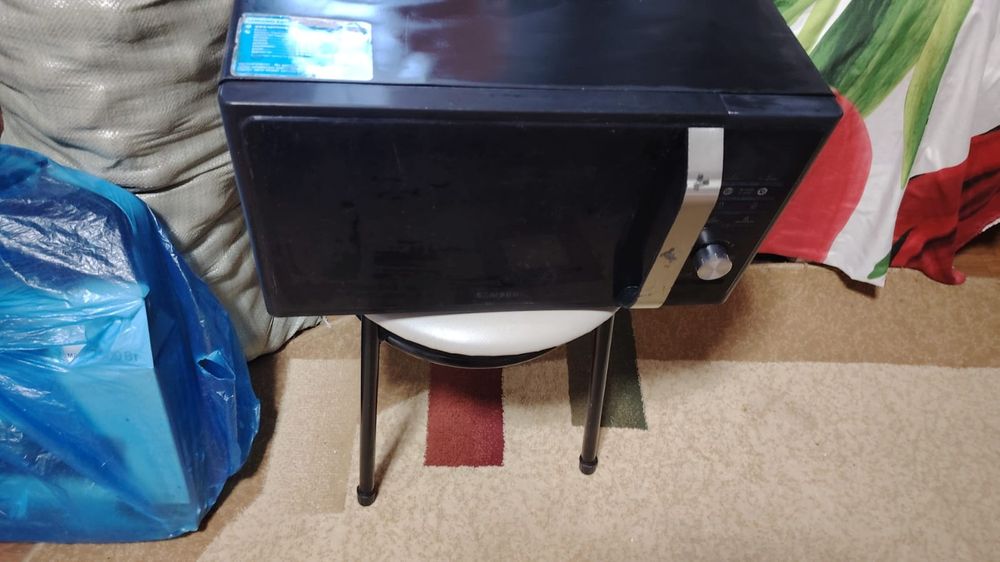 Продам микроволновоку в рабочем состоянии