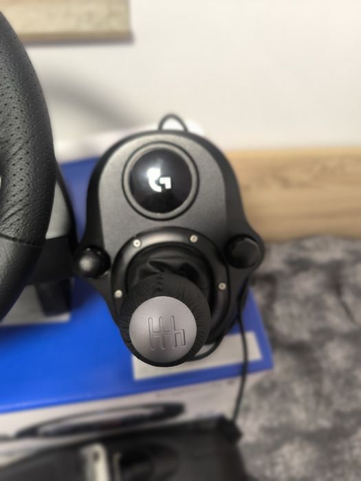 Продавам Logitech G29 с ГАРАНЦИЯ !!