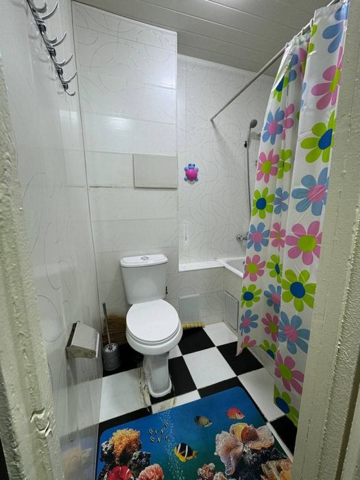 Namangan 4mikra rayonda kunli kvartira bor pokiza joy bezzaks quyamiz