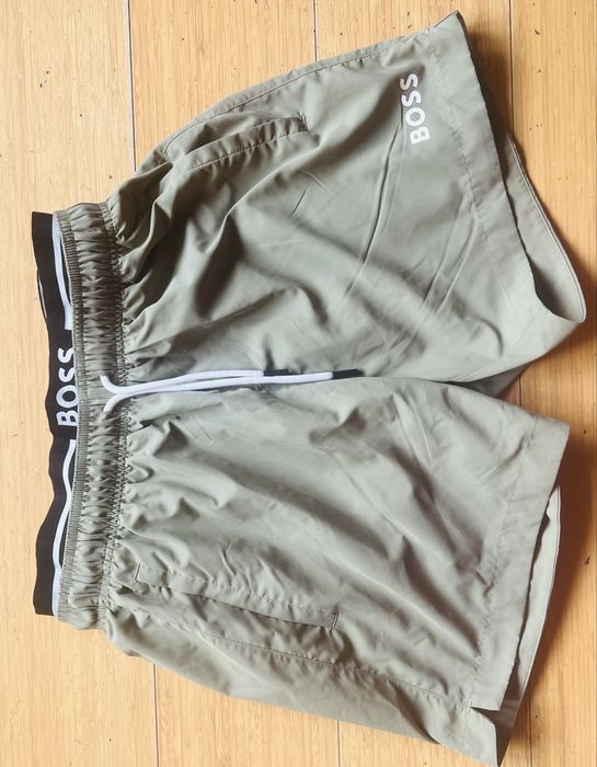 Sort de baie BOSS marimea S