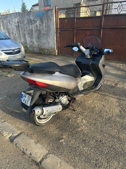 Scuter Malaguti Madison 250cc