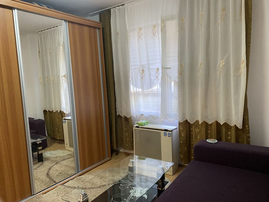Garsoniera de vanzare