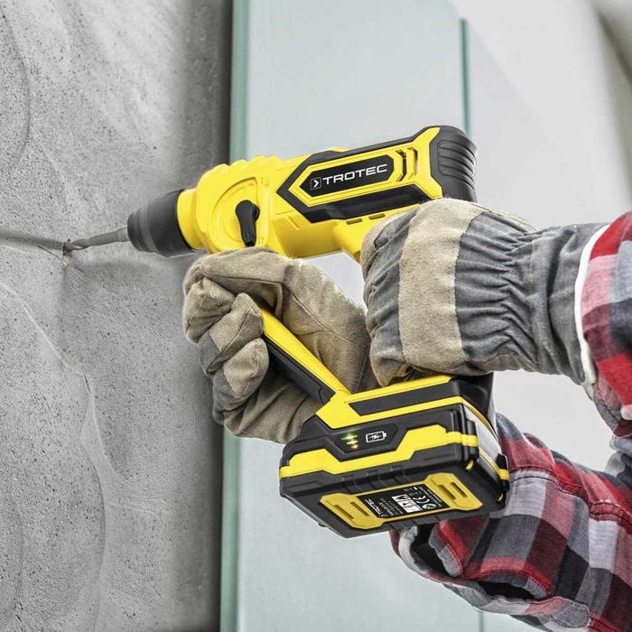 Bormașina Ciocan Rotopercutor TROTEC, Acumulator Flexpower 20V 2,0 Ah