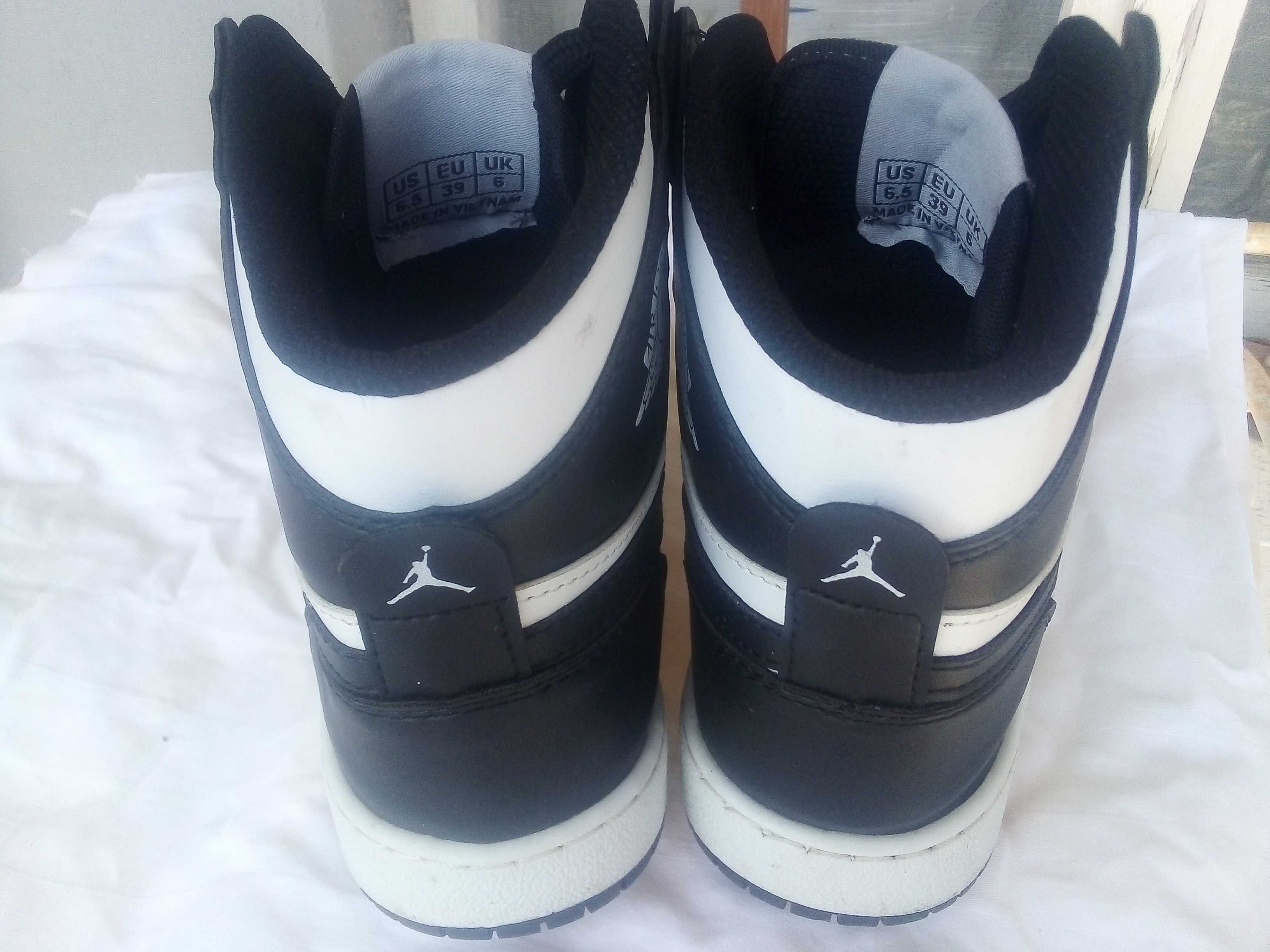 Кецове NIKE Air Jordan1 39 номер
