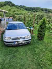 Vand Golf IV 1,4 benzina