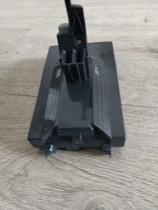 Акумулаторна батерия за прахосмукачка Dyson V8 SV10 21.6V 6000mAh