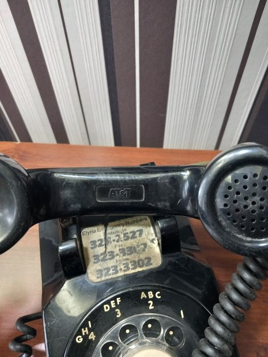 Телефонен апарат  на it&t колекционен