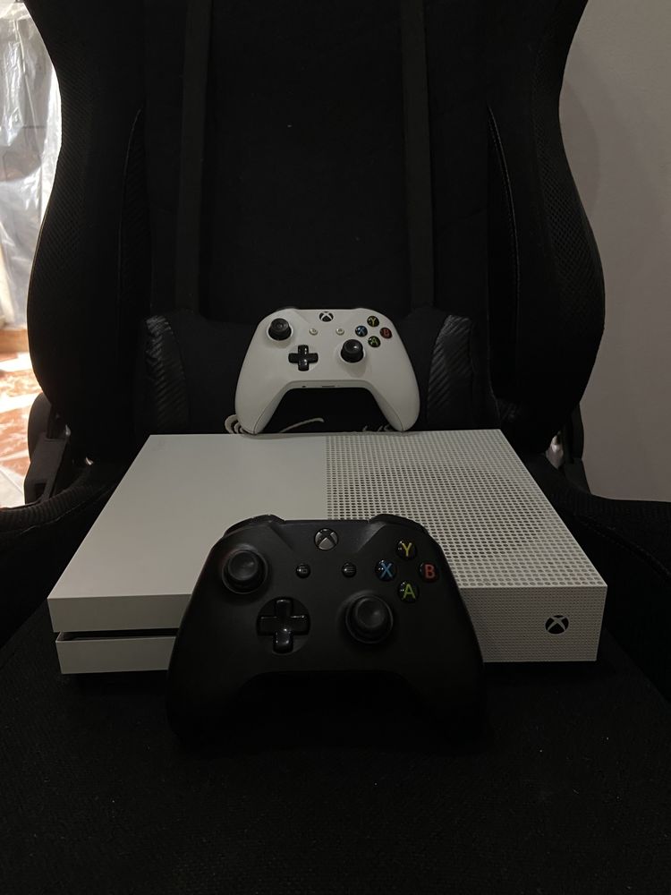 Xbox One S - 512GB