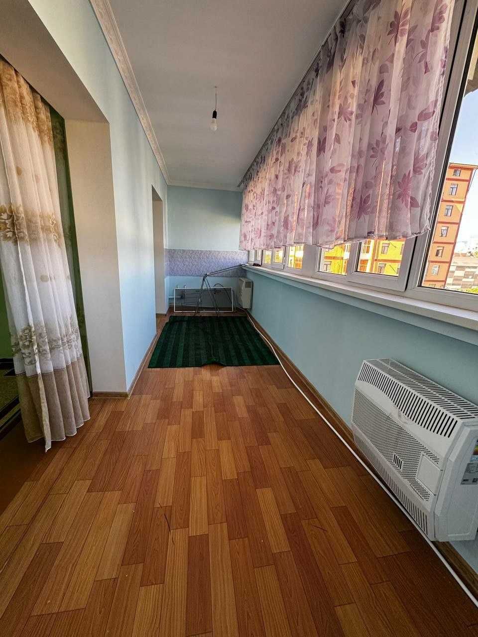 3х комнатная квартира имеется 6м балкон, Согдиана