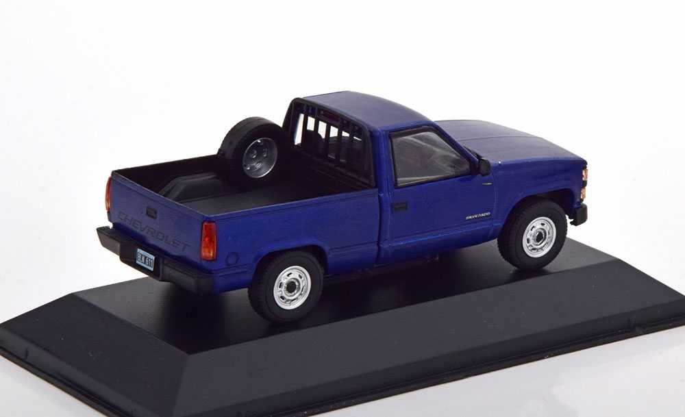 Macheta Chevrolet Silverado Pick-Up truck 1997 - IXO/Altaya 1/43