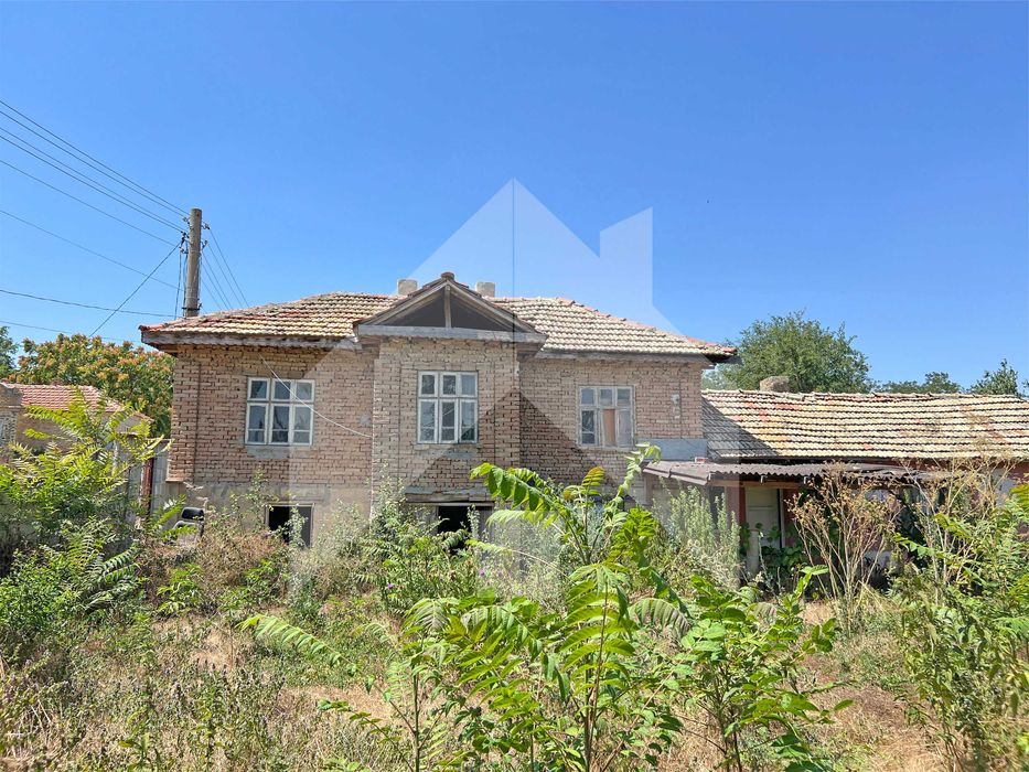 Продава се Къща в с. Белоградец, Област Варна - 90 кв.м за 245 €/кв.м - Снимка #1