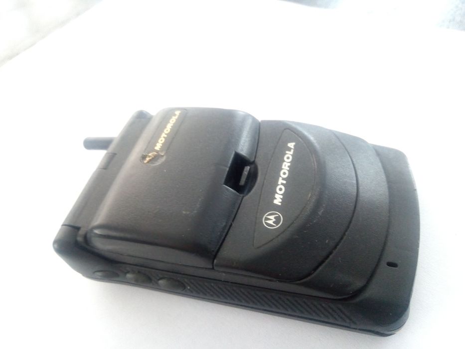 Motorola Star Tac Model 1