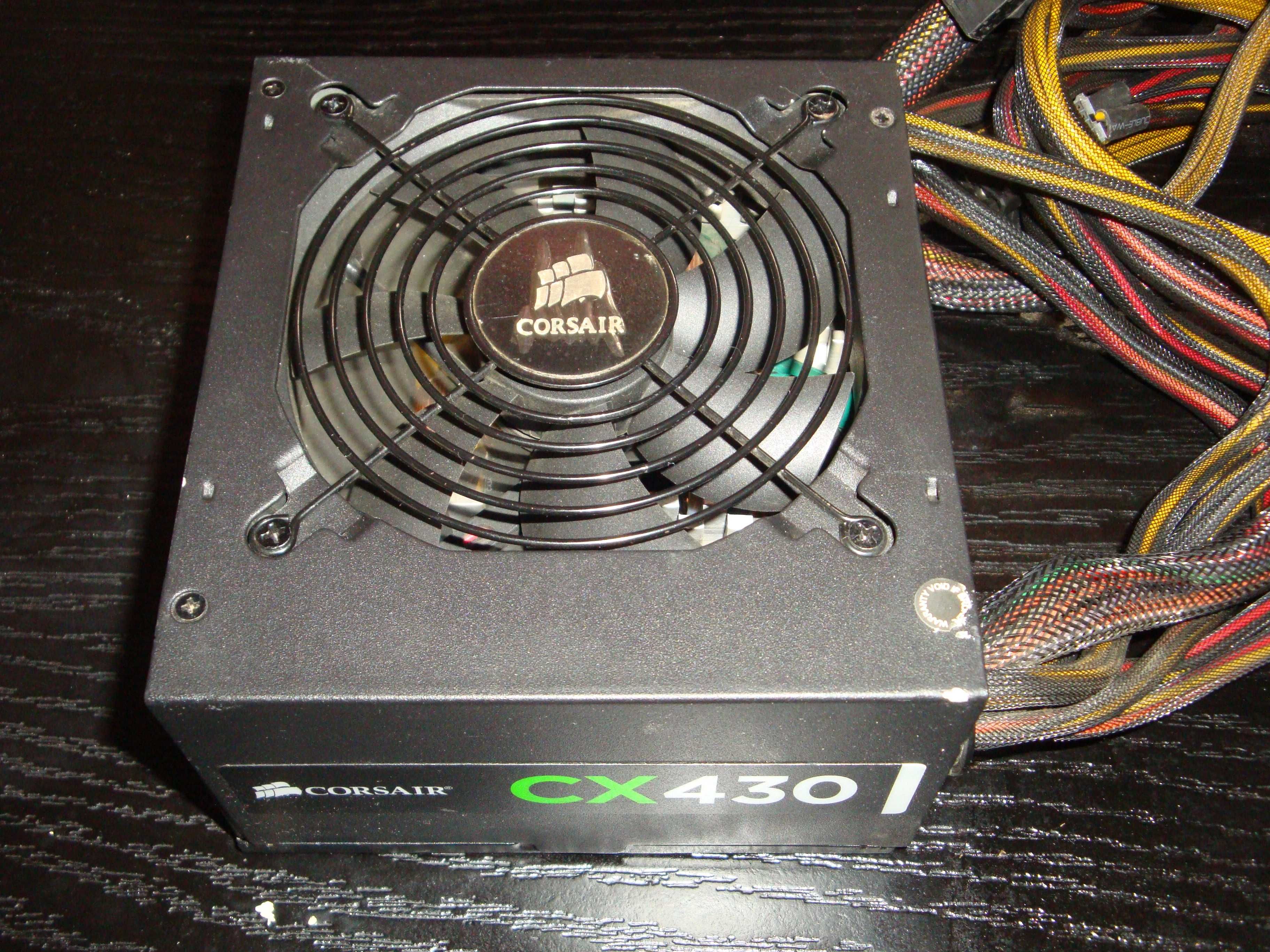 Sursa calculator Corsair CX430 1 rail 32A 12V