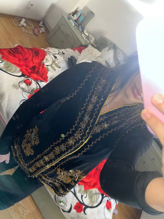 Vestă tradițională