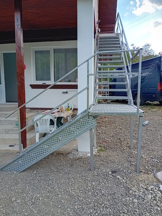 Scara metalica zincata 4mm grosime noi