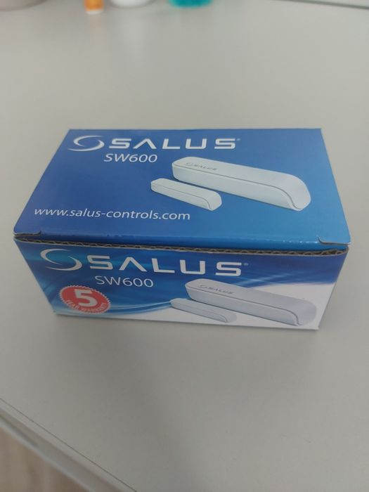 Senzor fereastra deschisa Salus SW600, comunicare wireless ZigBee, IP3