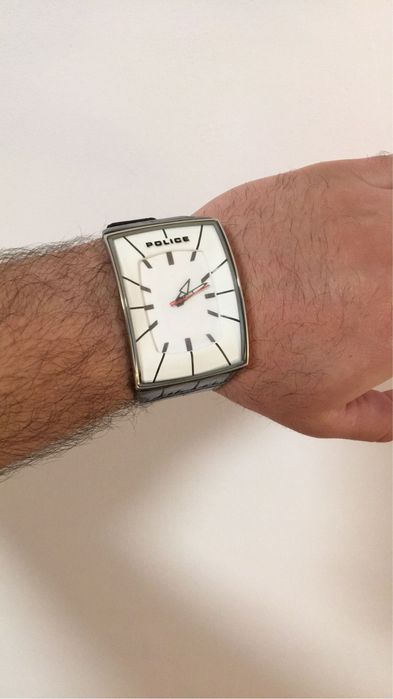 Ceas de piele Police