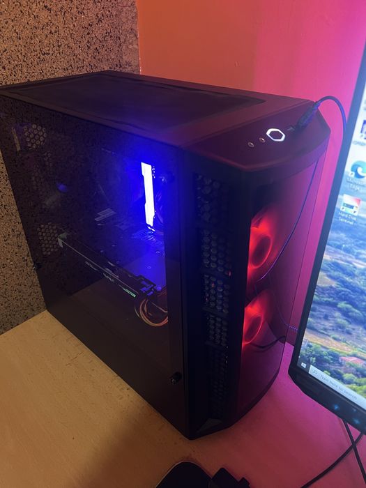 Продавам Супер бюджетен геймърски компютър