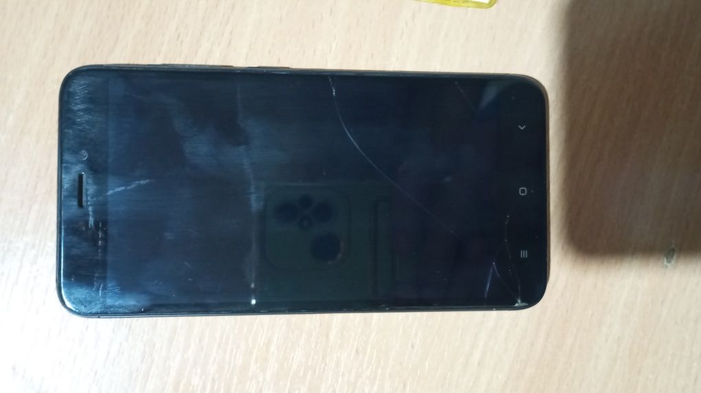 Redmi 4x holati yaxshi  obmen bor