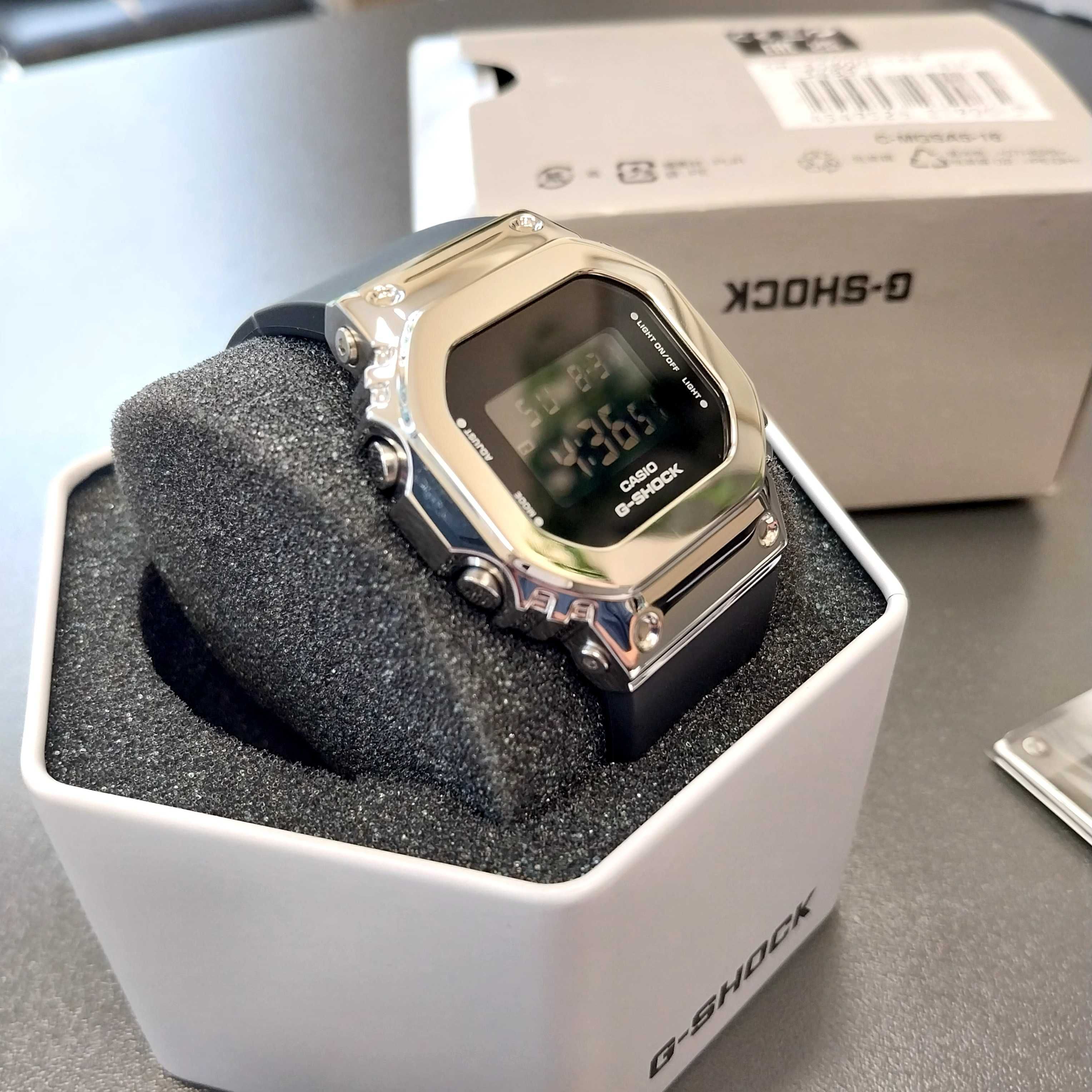 Продавам ЧИСТО НОВ часовник Casio G-Shock GM-S5600-1ER