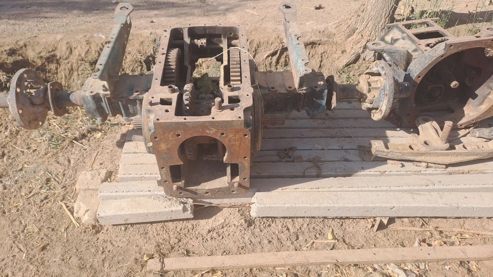 zadni most karobka MTZ 82.1