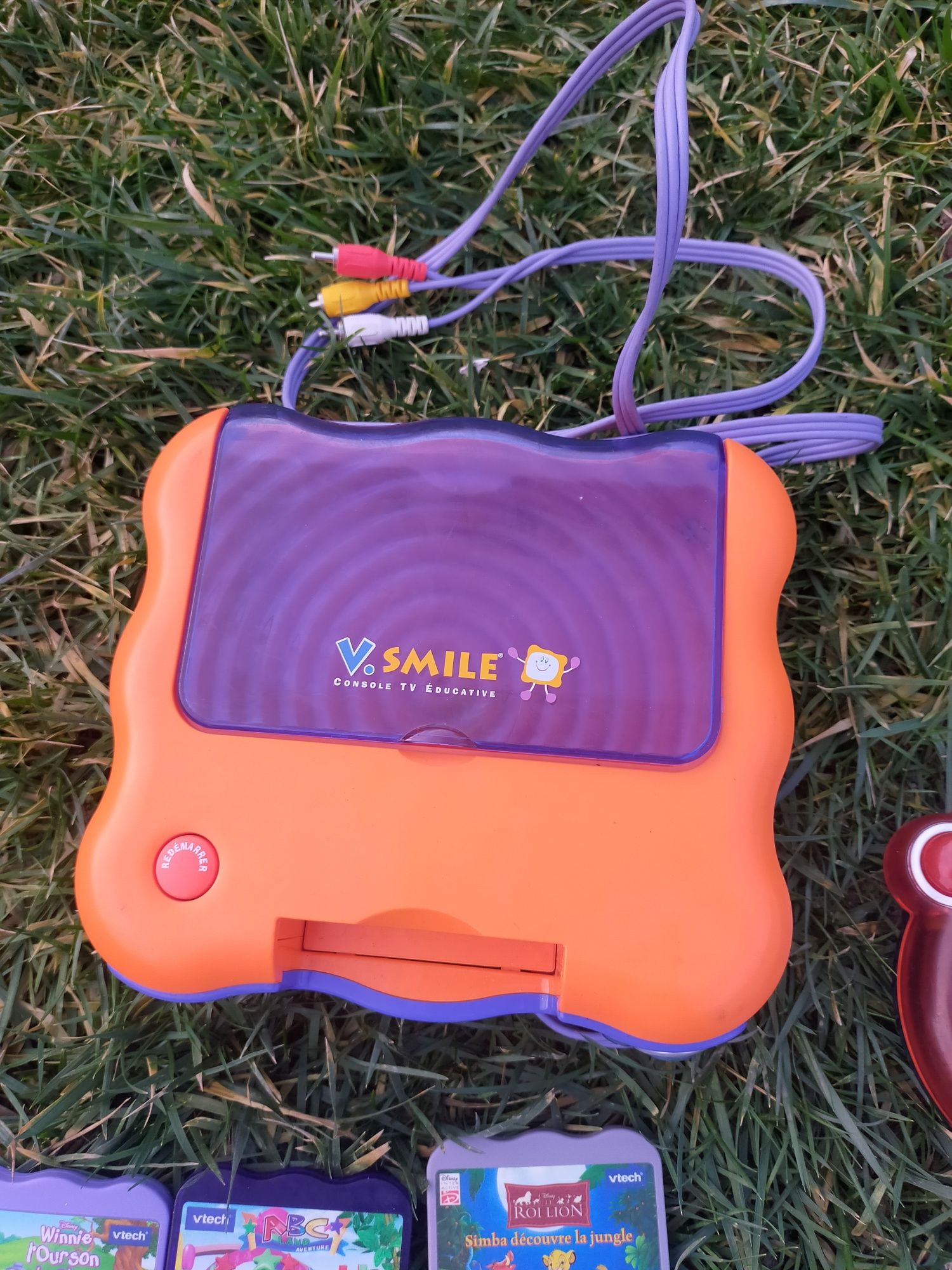 Consola Joc Televizor Vtech Smile+10jocuri originale