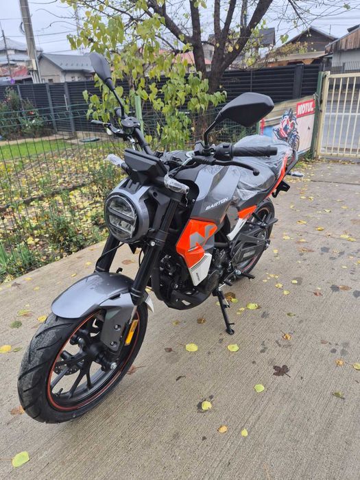 Motocicleta strada Barton Naked 125 cc (permis A1)