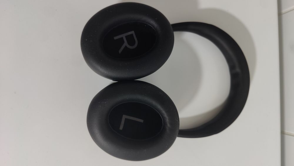 Bose Noise Cancelling Headphones 700