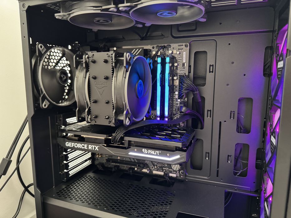 Pc gaming rtx4070 ryzen 7 8700f