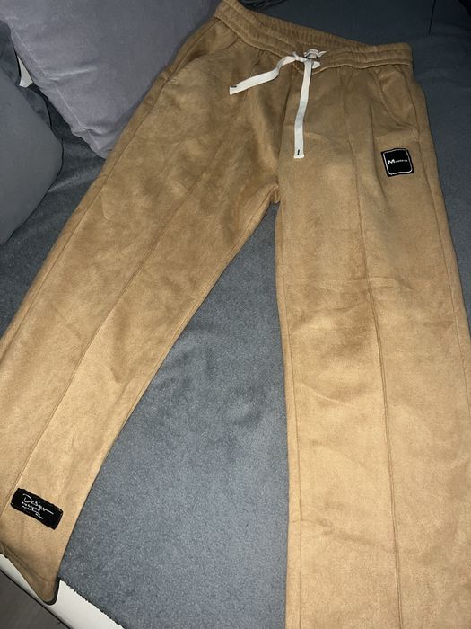 Pantaloni stofa  imitație piele întoarsă măsură M-L