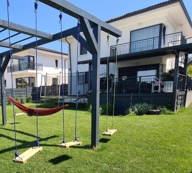 Casa ultrafinisata mobilata