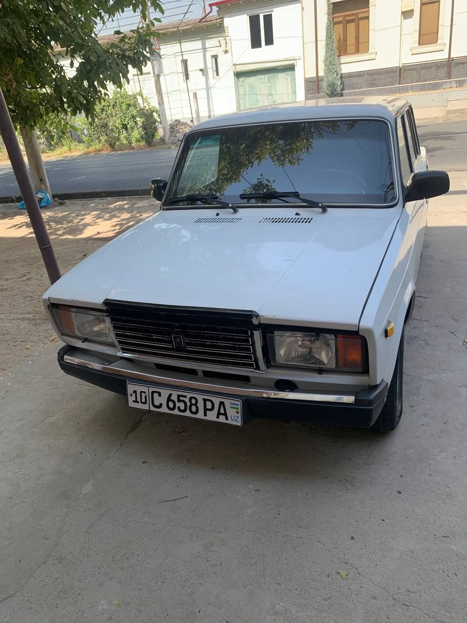 vaz 2107. sotiladi