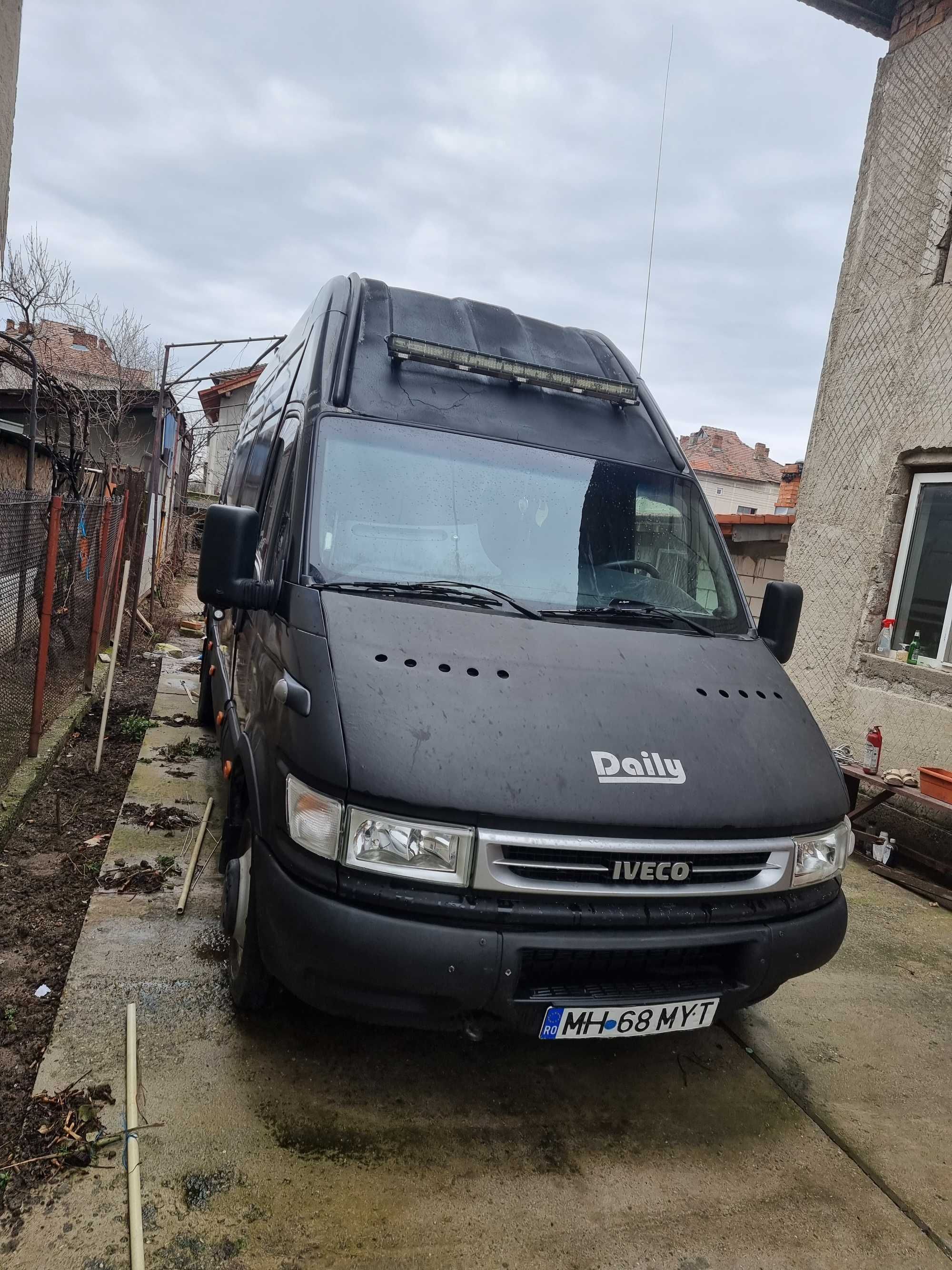 Iveco dayli 35 c17,an 2007,motor 3000,170kai (Tanc rusesc)