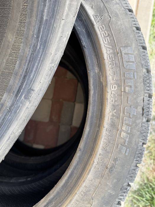 Шины зимние r17, 4шины в комплекте