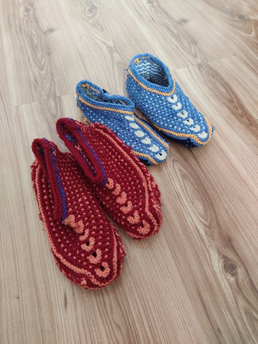 Вязаные тапочки продам