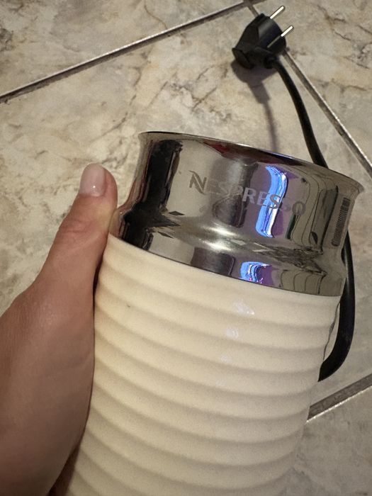 Aparat pentru spuma/crema de lapte