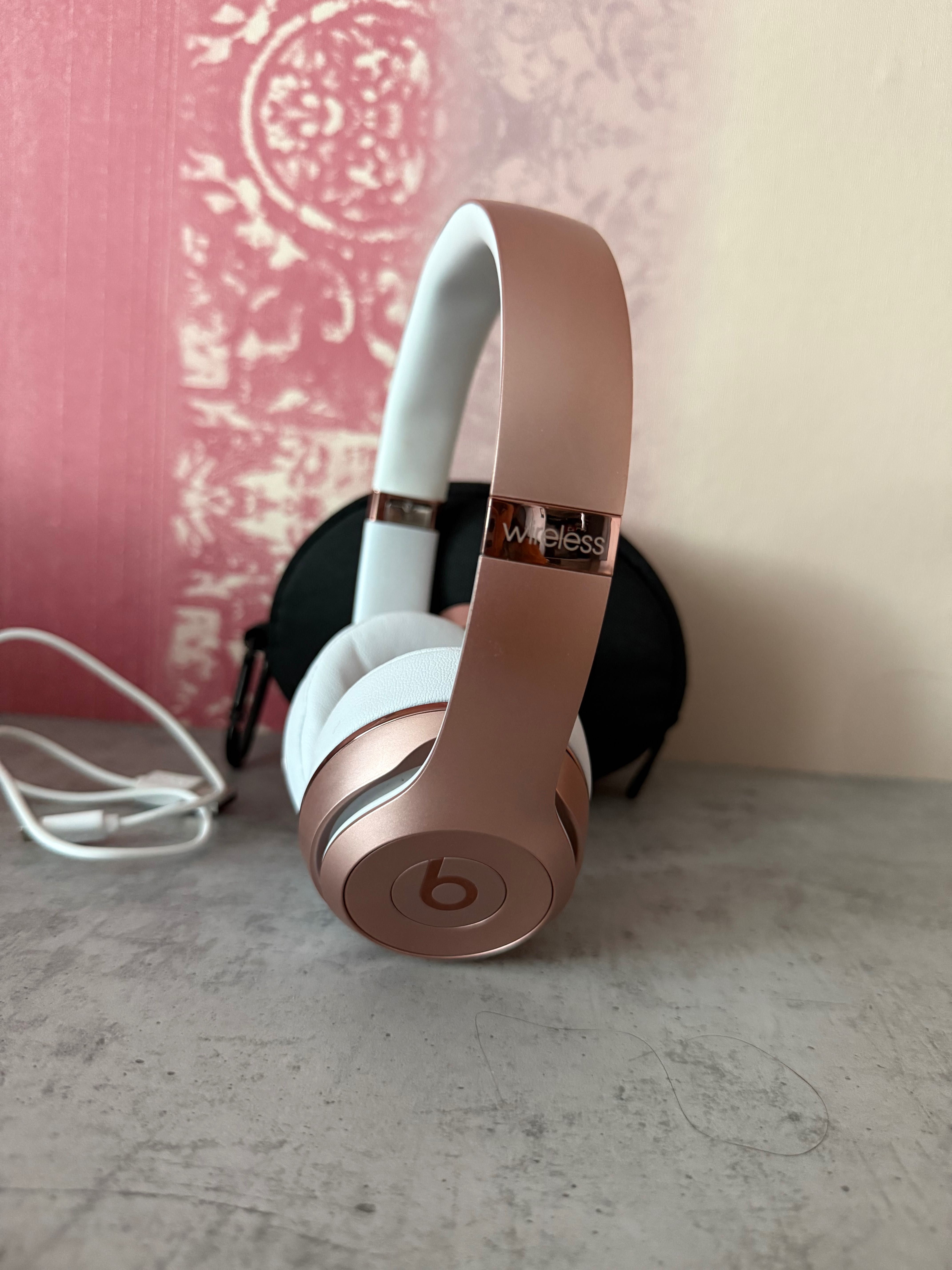 Beats by dre rose gold