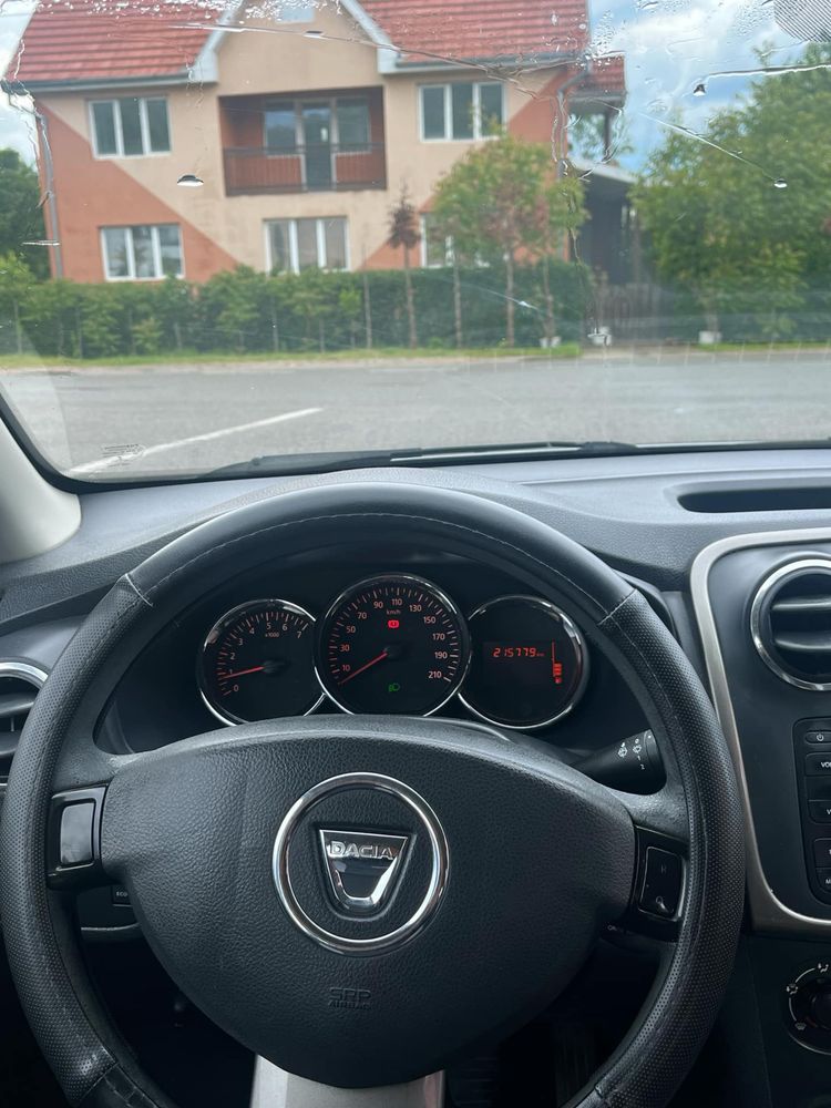De vanzare dacia sandero stepway