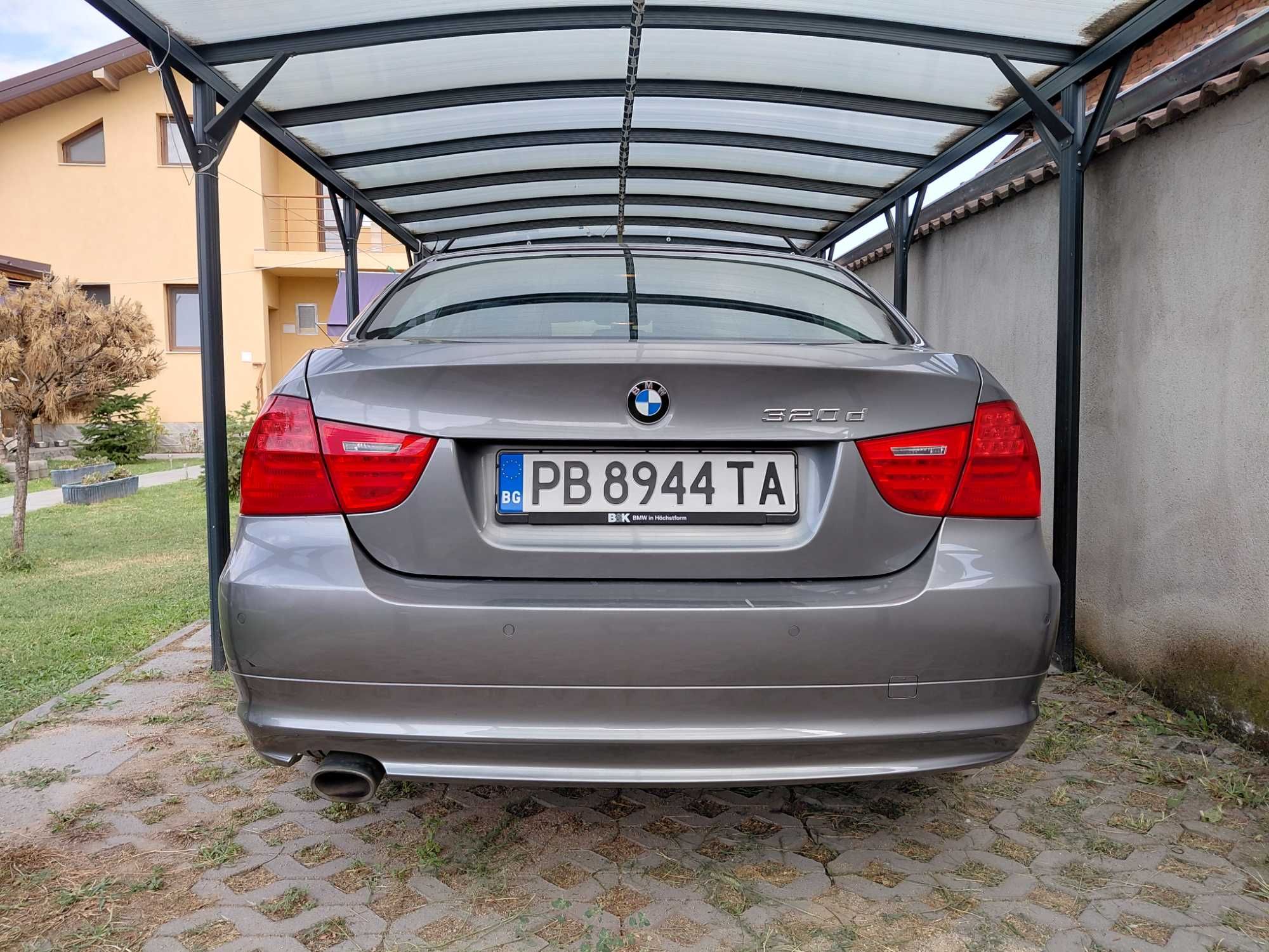 лек автомобил BMW 320D, 2011г.