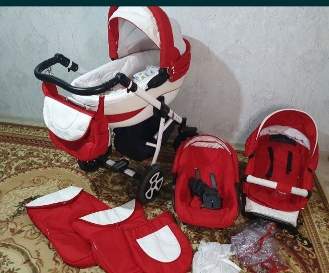 Коляска Adamex 3 в 1