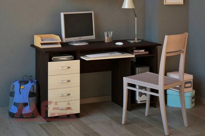 Продам письменный/компьютерный стол