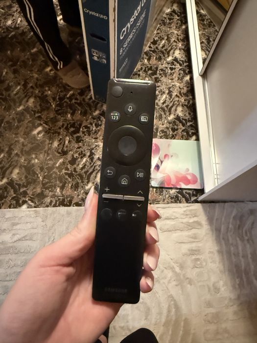 Televizor Samsung series8