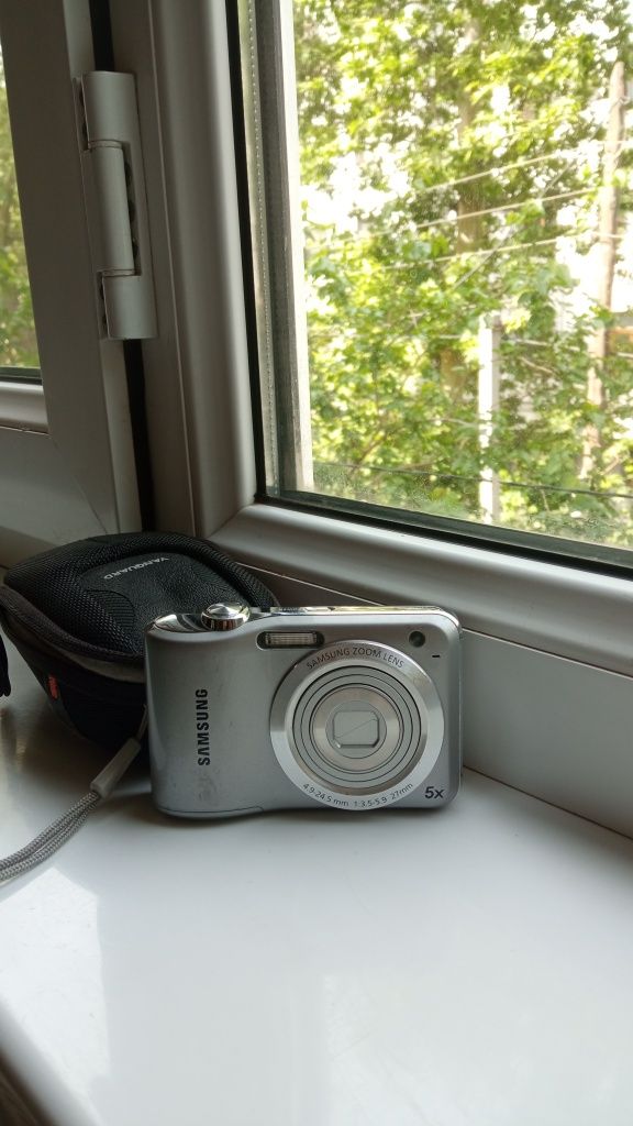 Фотоаппарат Samsung в идеальном состоянии