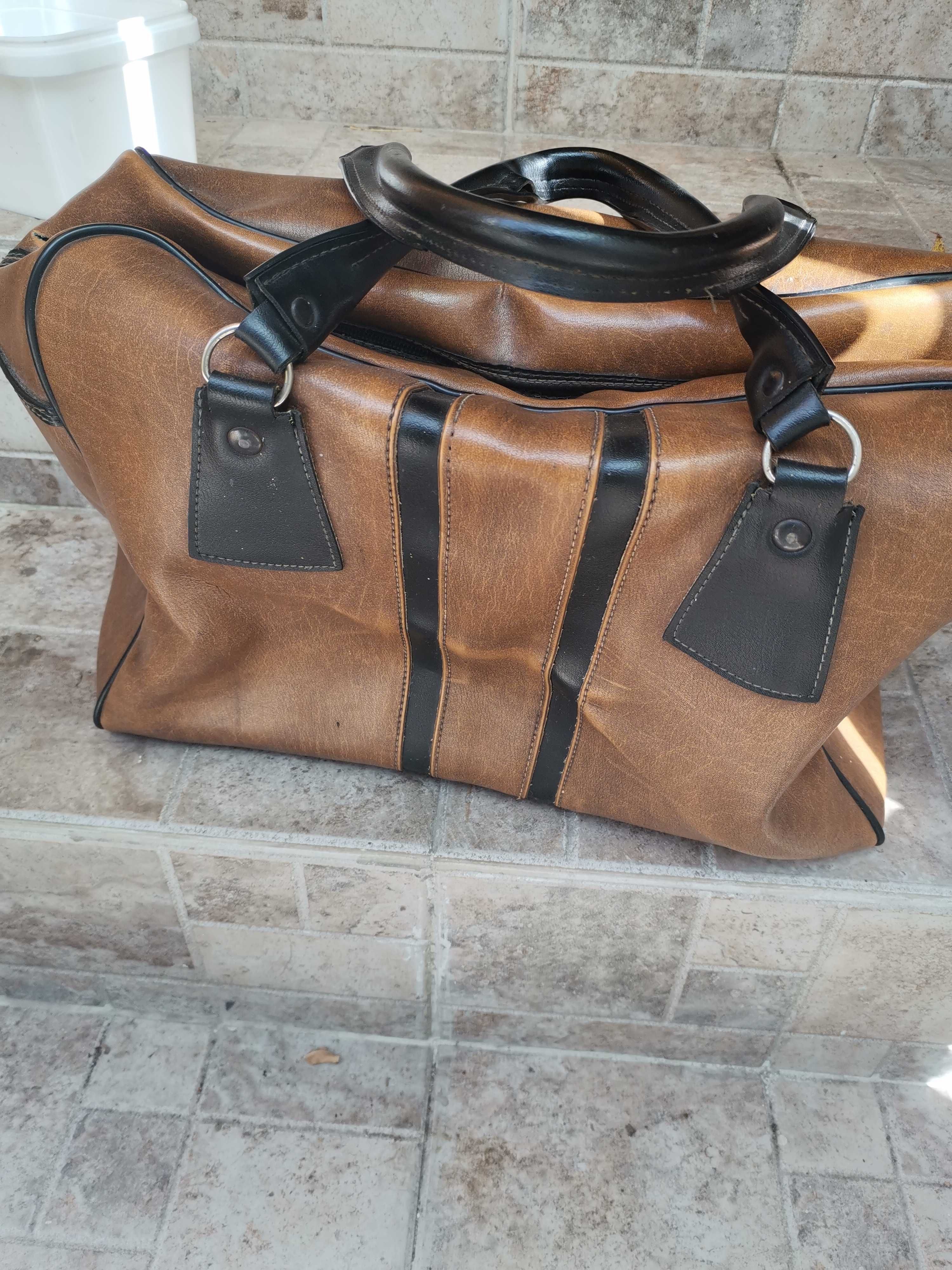 Куфар и чанта за аранжиране