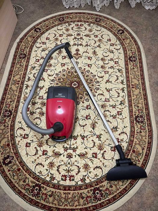 Самсунг пылесос в рабочем состоянии