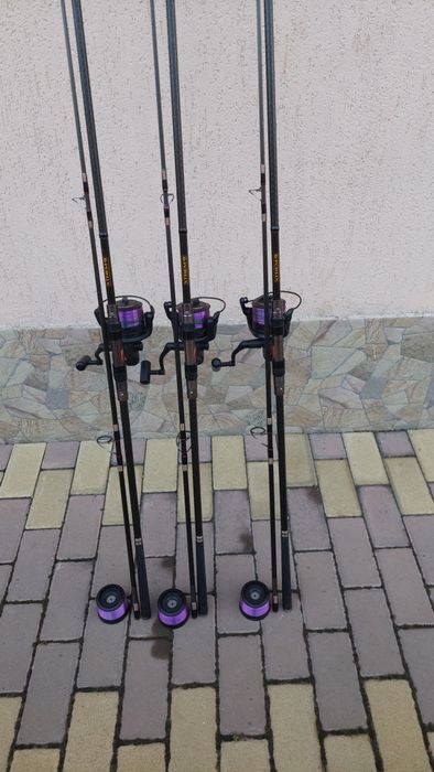 Set crap: 3 x caperlan xtrem 9 de 3.60m/3,25lb,  3 x wychwood riot 65