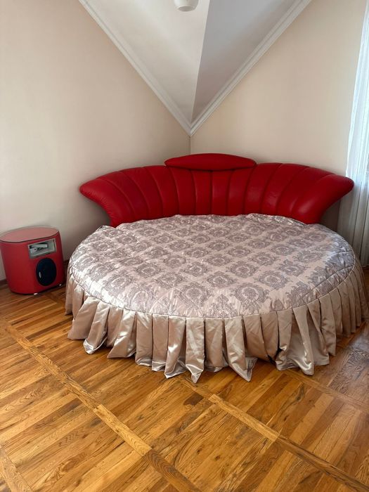 Продам круглую кровать