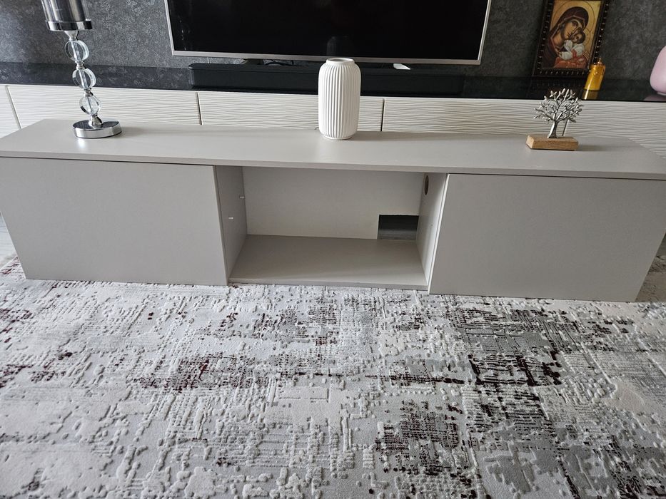 Comoda TV gri 180×40×30